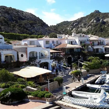 Bouganville Poltu Quatu Apartmán