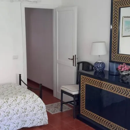 Apartament Bouganville Poltu Quatu